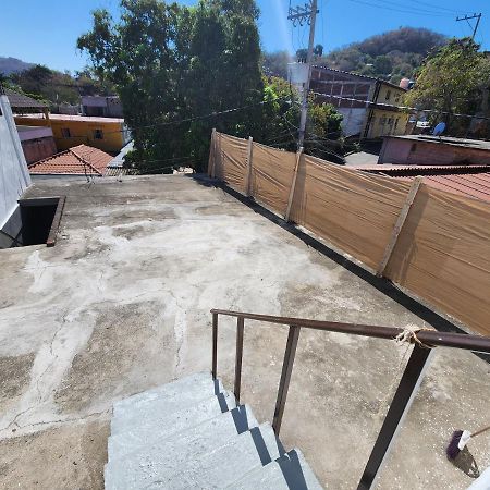 Large And Comfy Apartment, Near Dt And Principal Beach! Zihuatanejo Zewnętrze zdjęcie